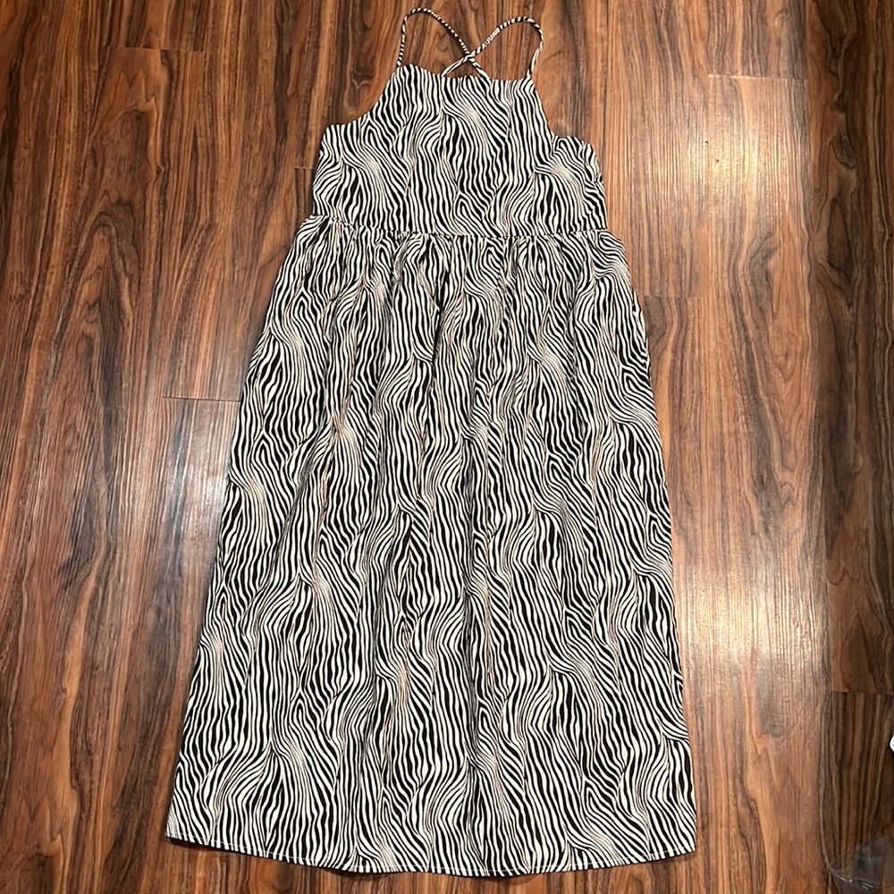 NWOT Levi’s Amalijia Zebra Print Midi Dress - Picture 6 of 16